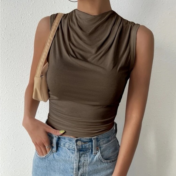 Privé Draped Collar Ruched Tank Top- M - Picture 1 of 5